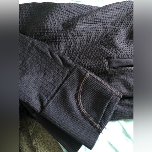 Lululemon Athletica Relaxed Fit Ribbed Black Half-Zip Pullover Size 6 NWOT - Picture 13 of 13